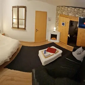 Schoenste Lage Am Rhein In Unmittelbarer Stadtnaehe, , Cologne Allemagne